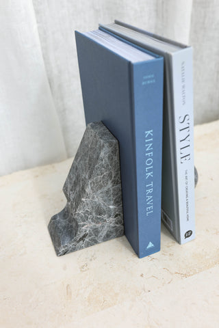 Luna Sculpted Bookend | Tundra Grey