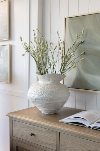 Elio Vase White