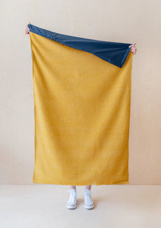 Recycled Wool Small Picnic Blanket | Golden Herringbone