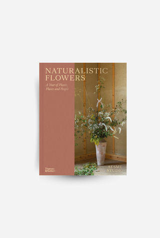 Naturalistic Flowers