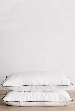 Piped Linen Pillowcase Set