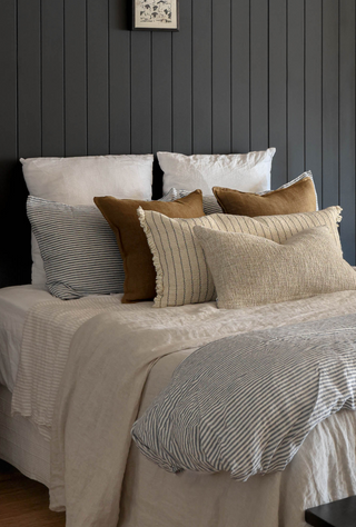 Virtual Bed Styling